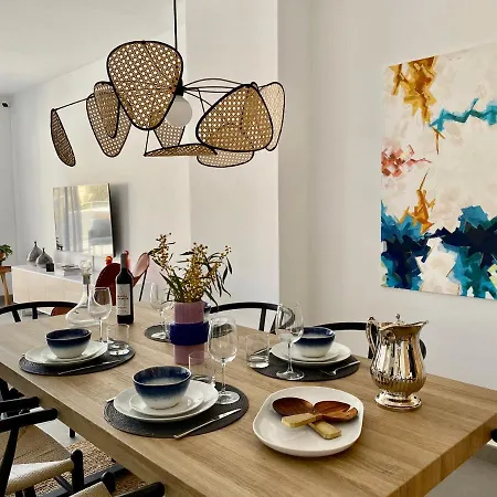 아파트 Coastal Hills *